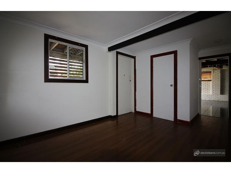 39 Shakespeare Pde, Strathpine QLD 4500