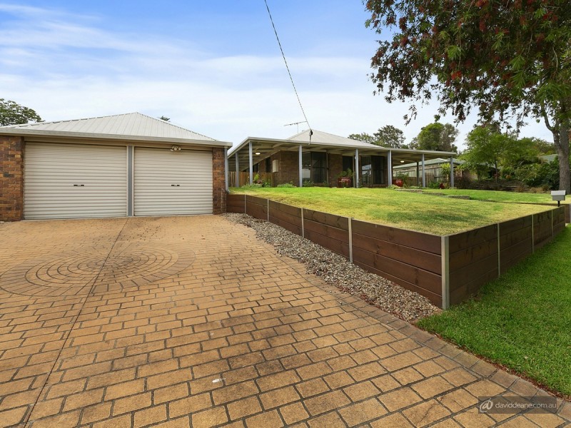 30 Champagne Street, Petrie QLD 4502