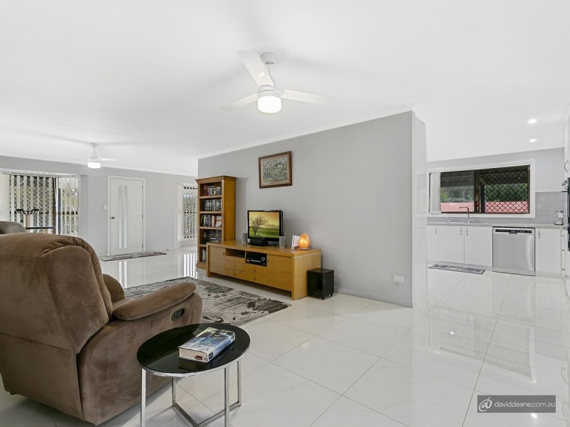 30 Champagne Street, Petrie QLD 4502