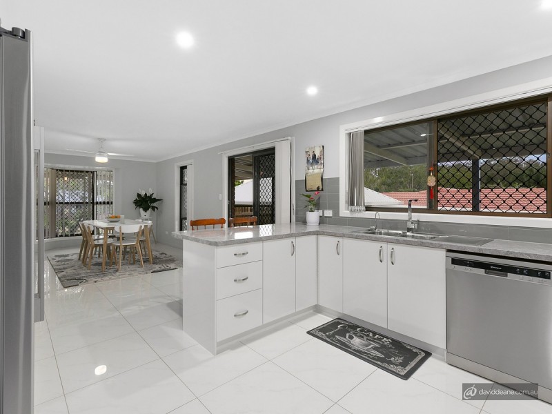 30 Champagne Street, Petrie QLD 4502