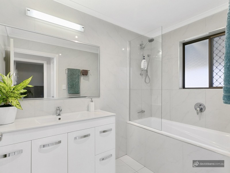 30 Champagne Street, Petrie QLD 4502