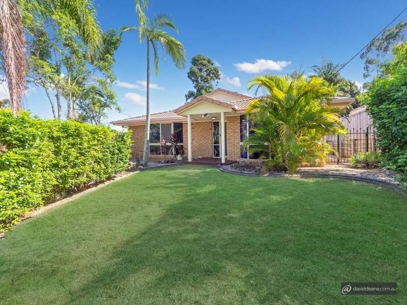 99 Rue Montaigne, Petrie QLD 4502