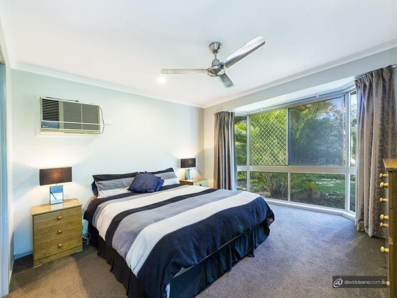 99 Rue Montaigne, Petrie QLD 4502