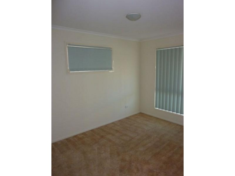 7 Koroneous Court, Brendale QLD 4500