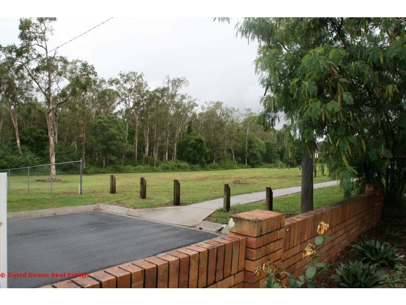 31 Cliff St, Kallangur QLD 4503