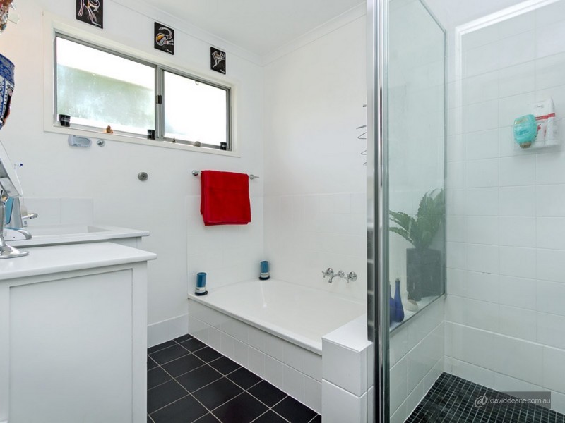 3 Avalon Court, Strathpine QLD 4500