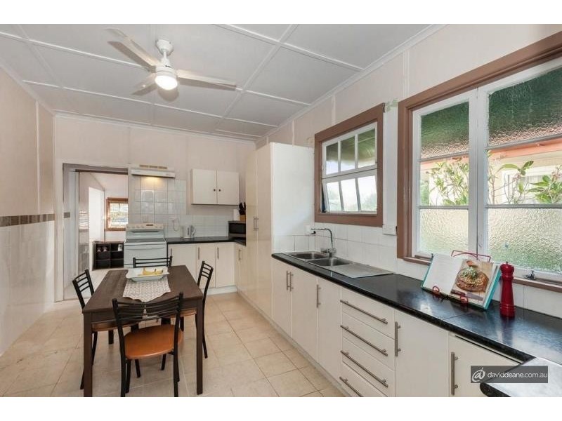 39 Joseph Street, Margate QLD 4019