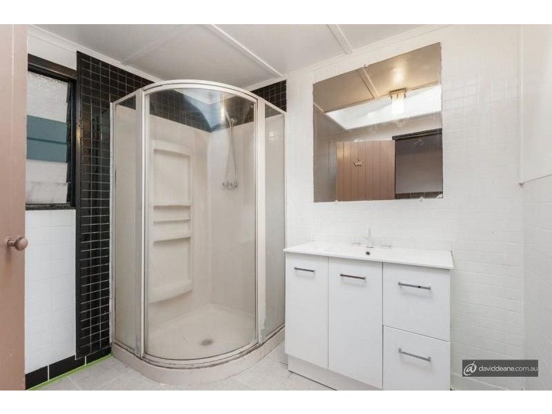 39 Joseph Street, Margate QLD 4019