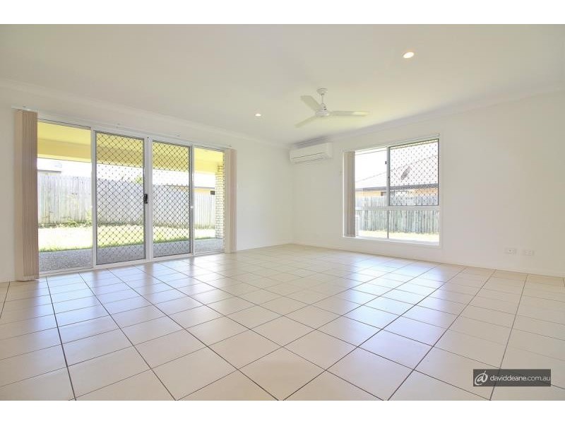 11 Olivine Court, Rothwell QLD 4022