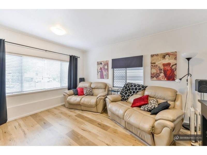 24 Grahams Road, Strathpine QLD 4500