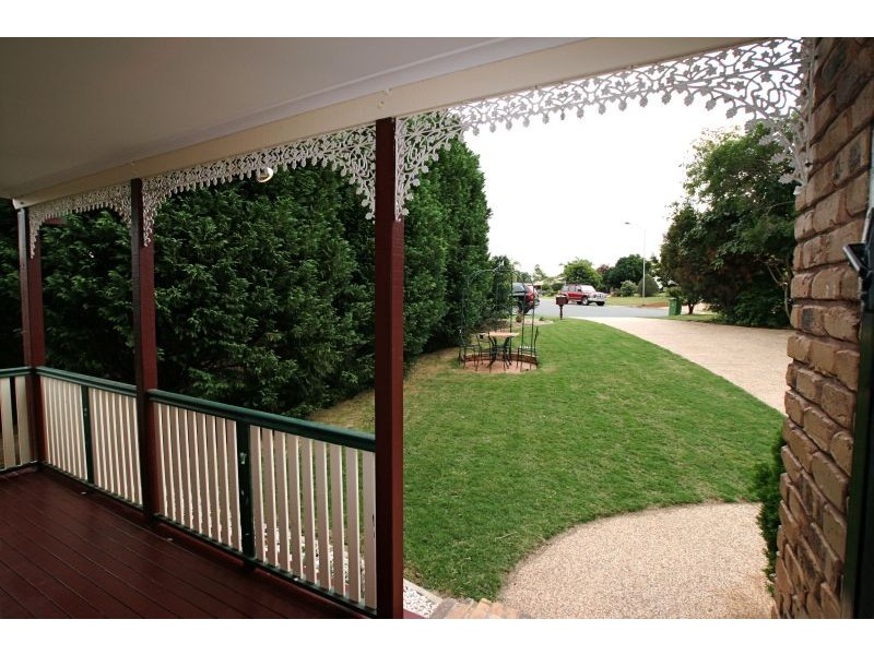 20 Pandanus Court, Kallangur QLD 4503