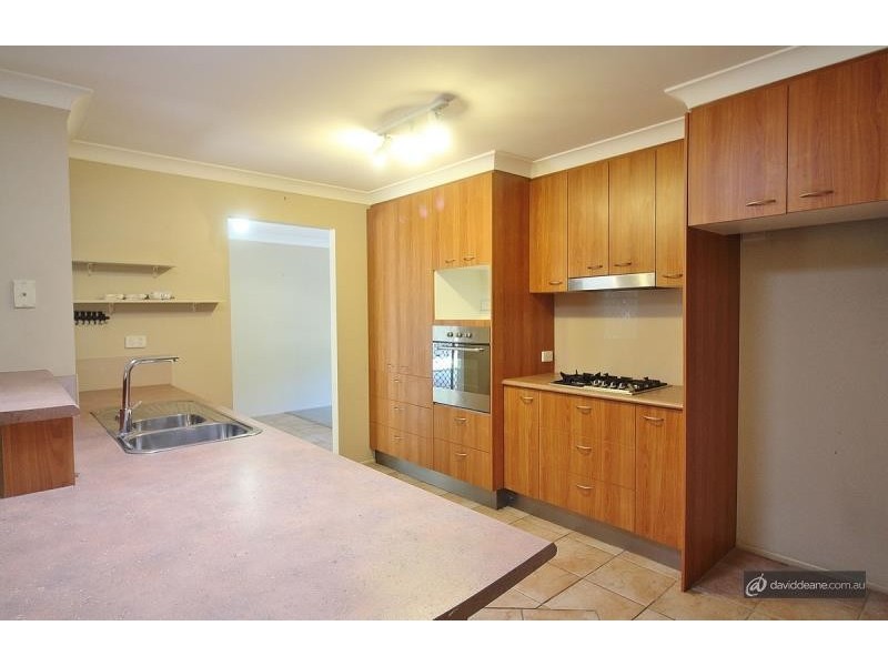 18 Ferrari Street, Lawnton QLD 4501
