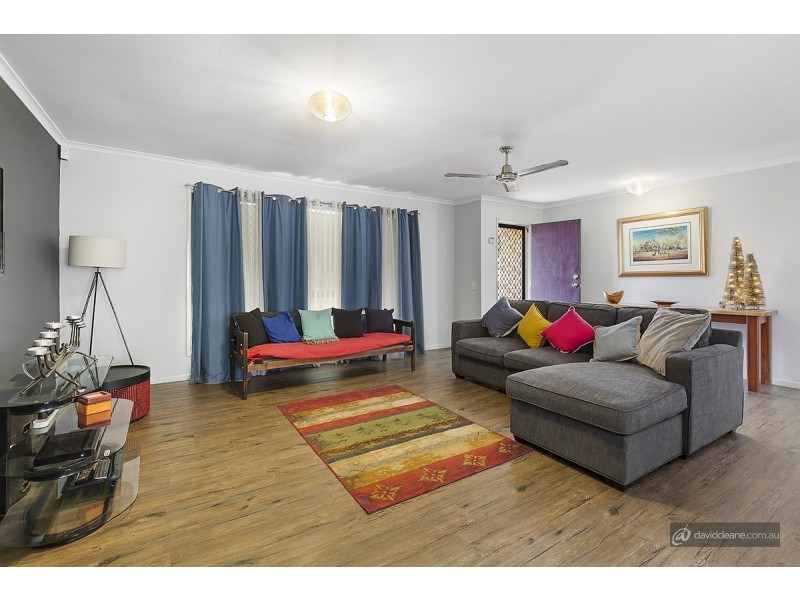 11 Brooks Road, Bray Park QLD 4500