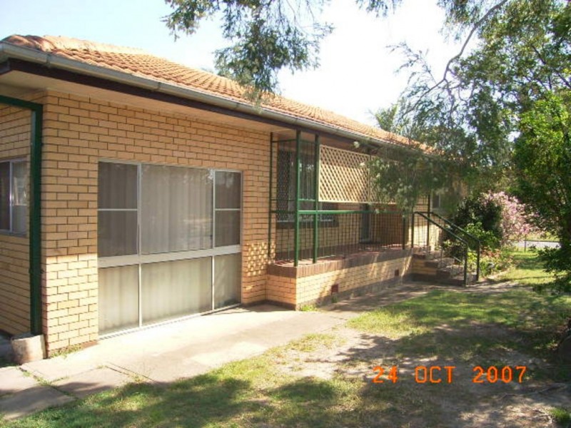 2 Harvey St, Strathpine QLD 4500