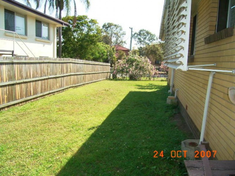 2 Harvey St, Strathpine QLD 4500