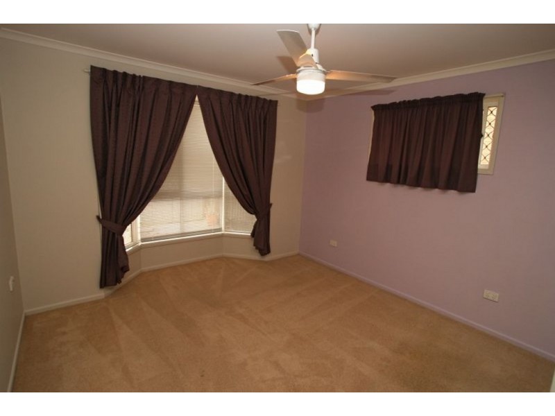 16 Pohlman Ct, Brendale QLD 4500