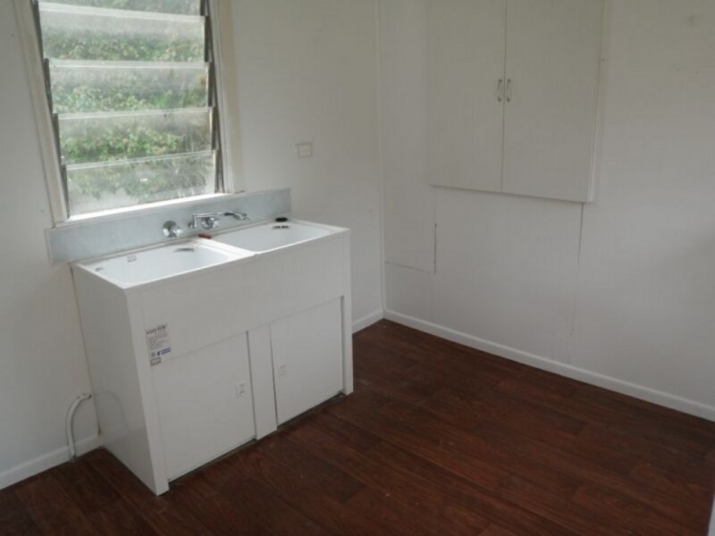 32 Ellerdale St, Strathpine QLD 4500