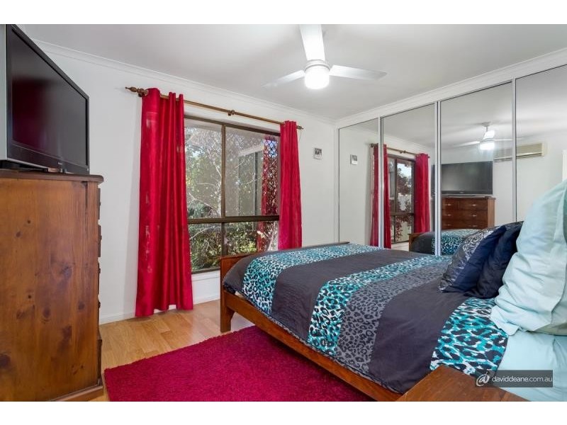 22 Pamphlett Street, Rothwell QLD 4022