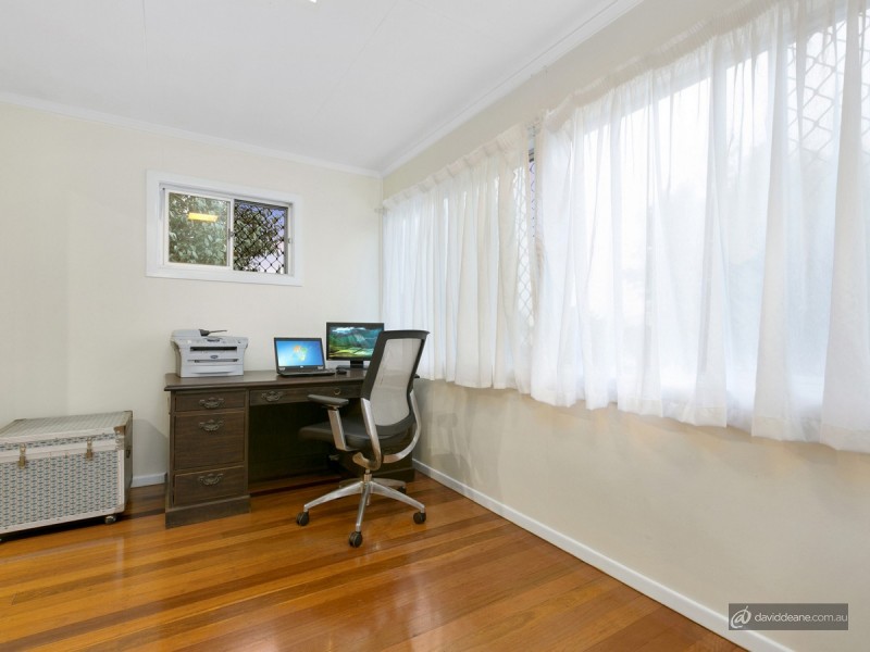 39 Sheehan Street, Kallangur QLD 4503