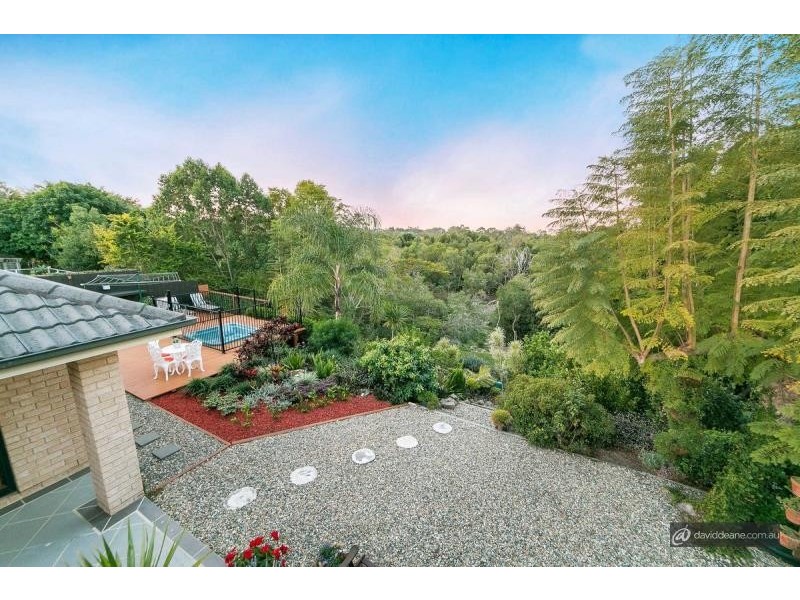 31 Inverpine Crescent, Petrie QLD 4502