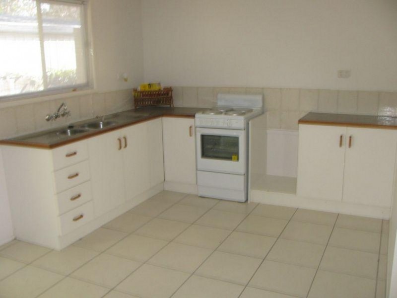 2/9 Durham Crescent, Bray Park QLD 4500