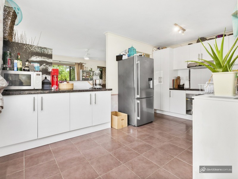 19 Dohles Rocks Road, Kallangur QLD 4503