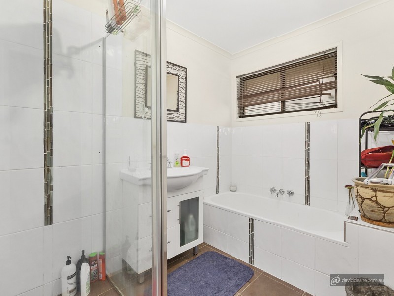 19 Dohles Rocks Road, Kallangur QLD 4503