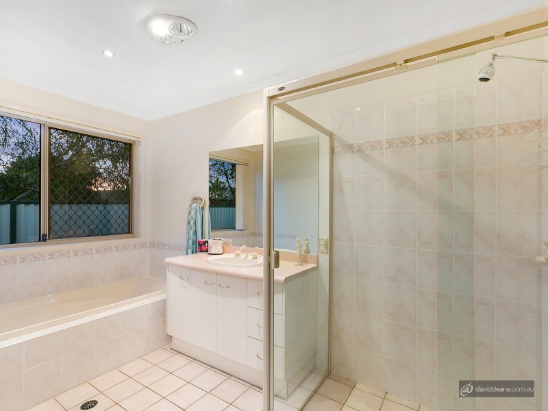 7 Kroning Court, Petrie QLD 4502