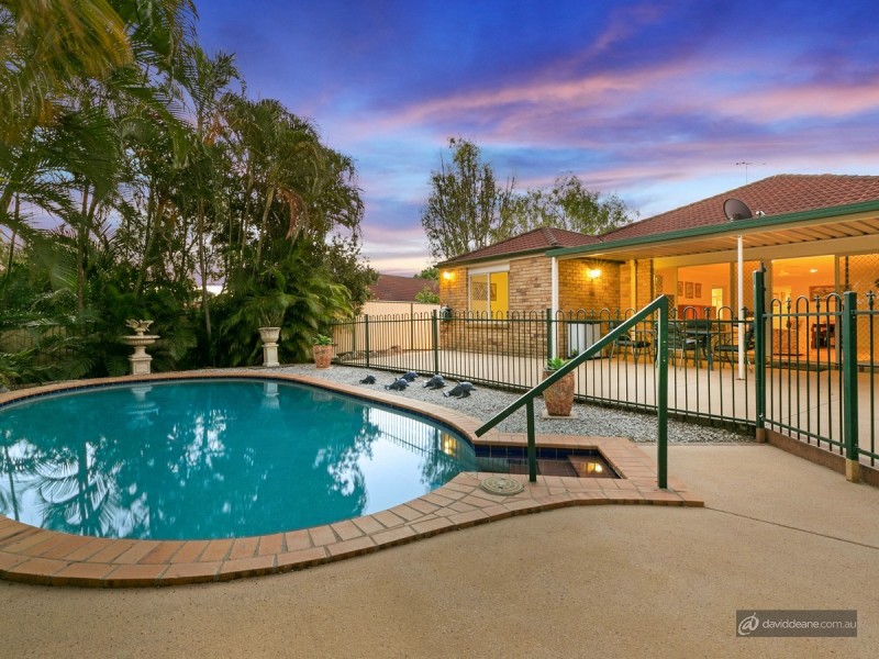 7 Kroning Court, Petrie QLD 4502