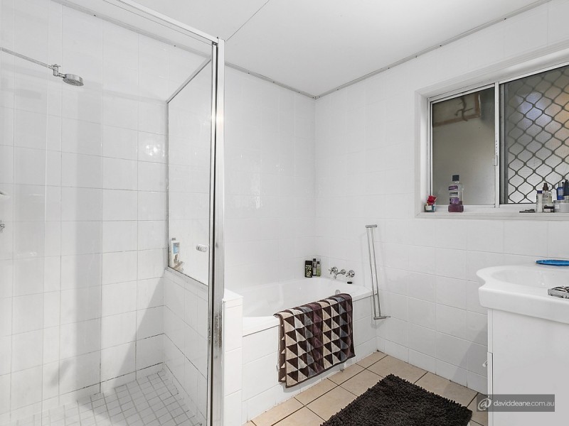 22 Kensington Way, Strathpine QLD 4500
