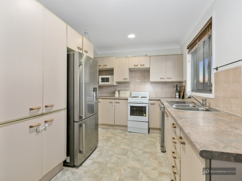 3 Plateau Parade, Bray Park QLD 4500