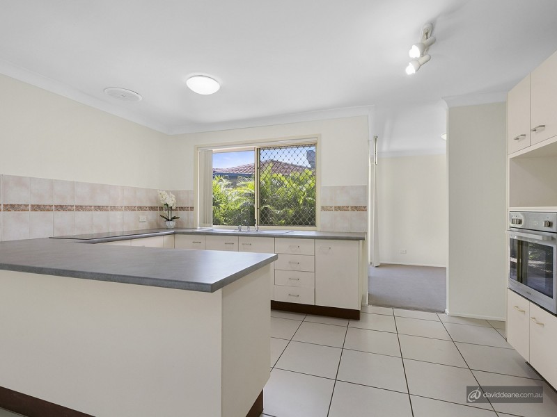 2 Canterbury Street, Bracken Ridge QLD 4017