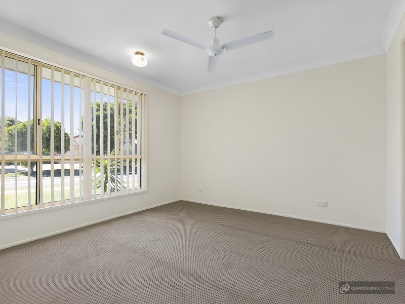 2 Canterbury Street, Bracken Ridge QLD 4017