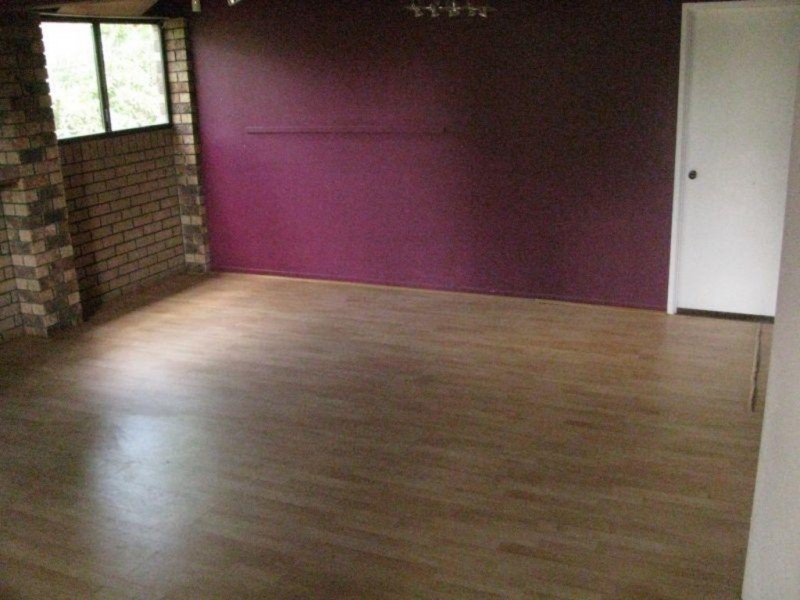 8 Lester Street, Bray Park QLD 4500