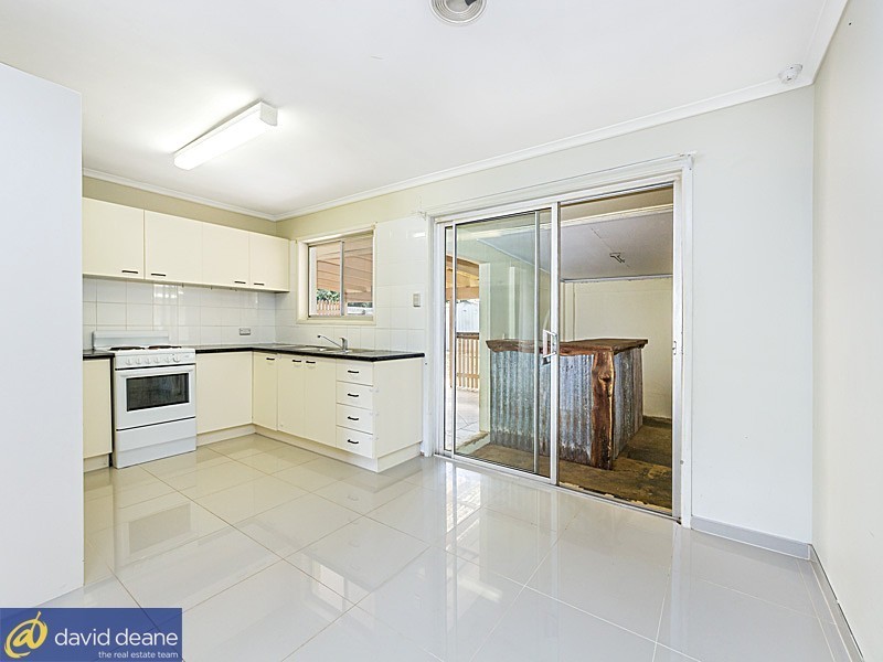 30 Rosebrook St, Kallangur QLD 4503