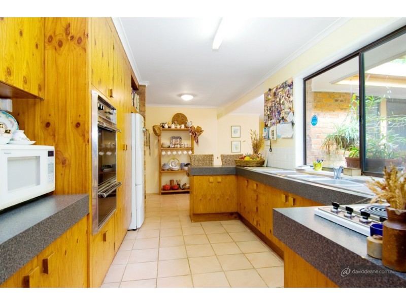 128 Bray Road, Lawnton QLD 4501