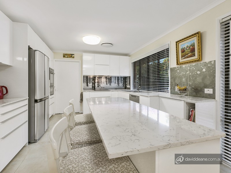 6 Kubiak Drive, Murrumba Downs QLD 4503