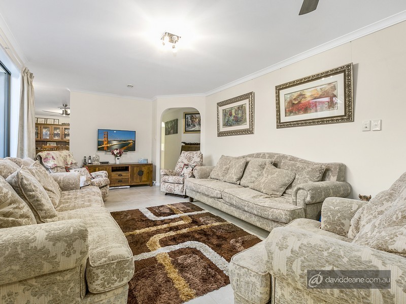 6 Kubiak Drive, Murrumba Downs QLD 4503