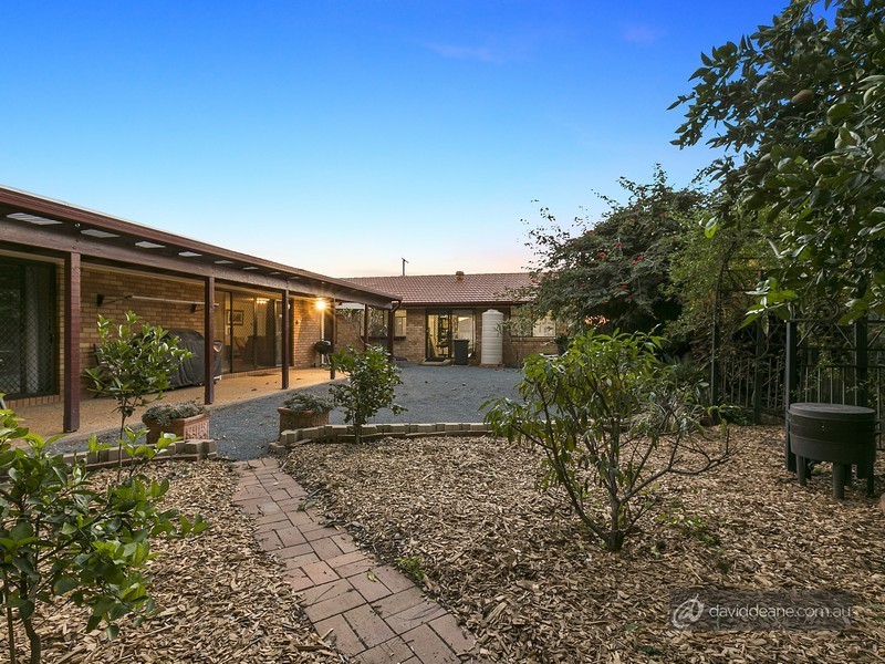 6 Kubiak Drive, Murrumba Downs QLD 4503