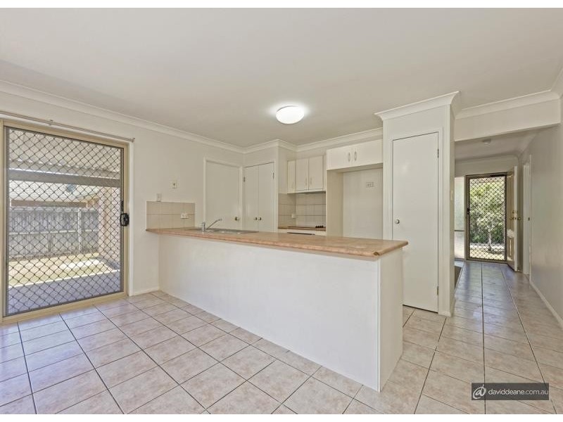 7 Elizabeth Place, Brighton QLD 4017