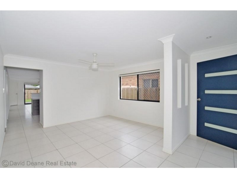 4 Waterlilly, Rothwell QLD 4022