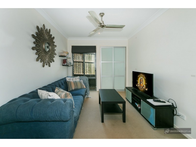 24 Ulysses Street, Kallangur QLD 4503
