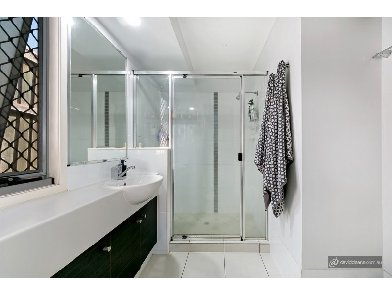 24 Ulysses Street, Kallangur QLD 4503