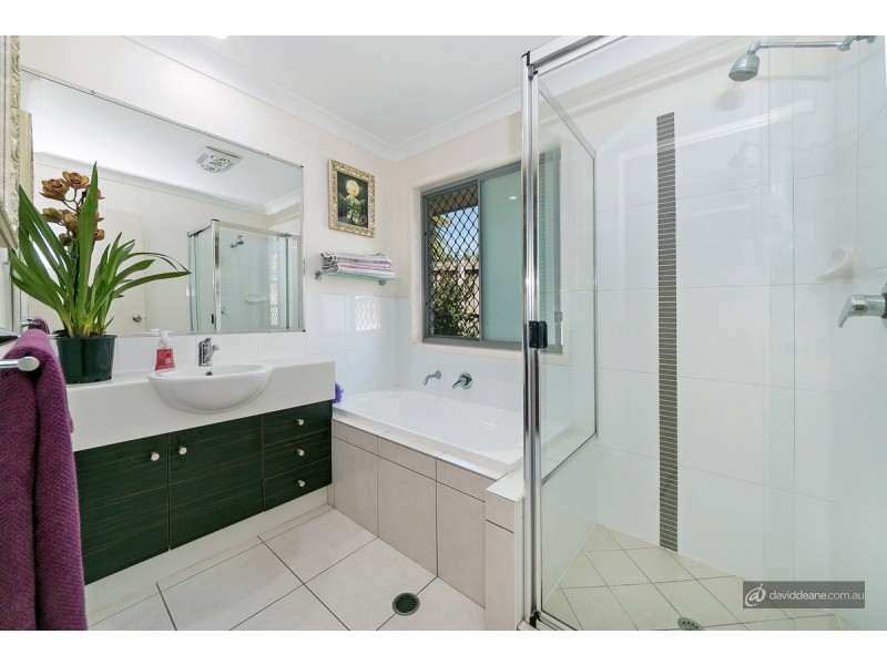 24 Ulysses Street, Kallangur QLD 4503