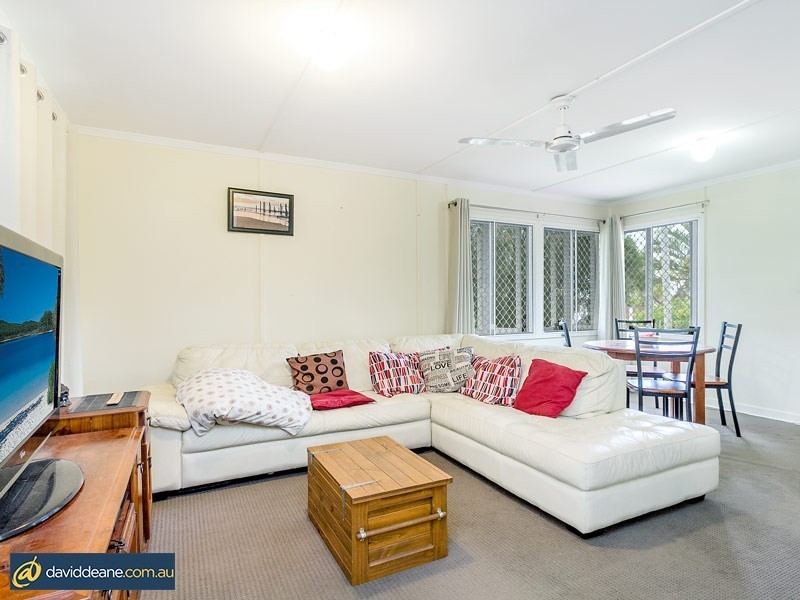 13 Tulip St, Lawnton QLD 4501