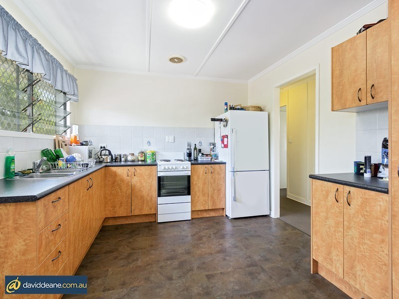 13 Tulip St, Lawnton QLD 4501