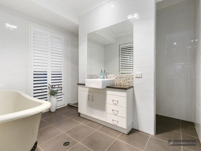 6 D’Aguilar Street, Petrie QLD 4502