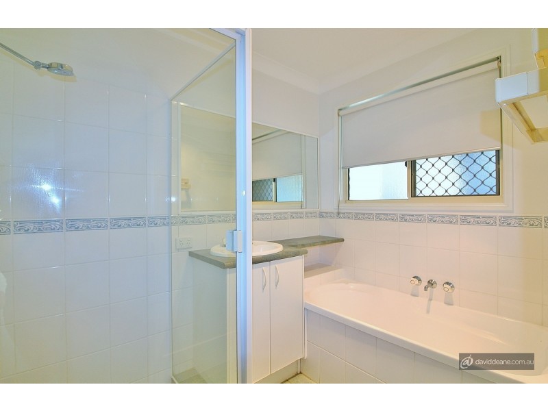 5 Bilinga Place, Kallangur QLD 4503