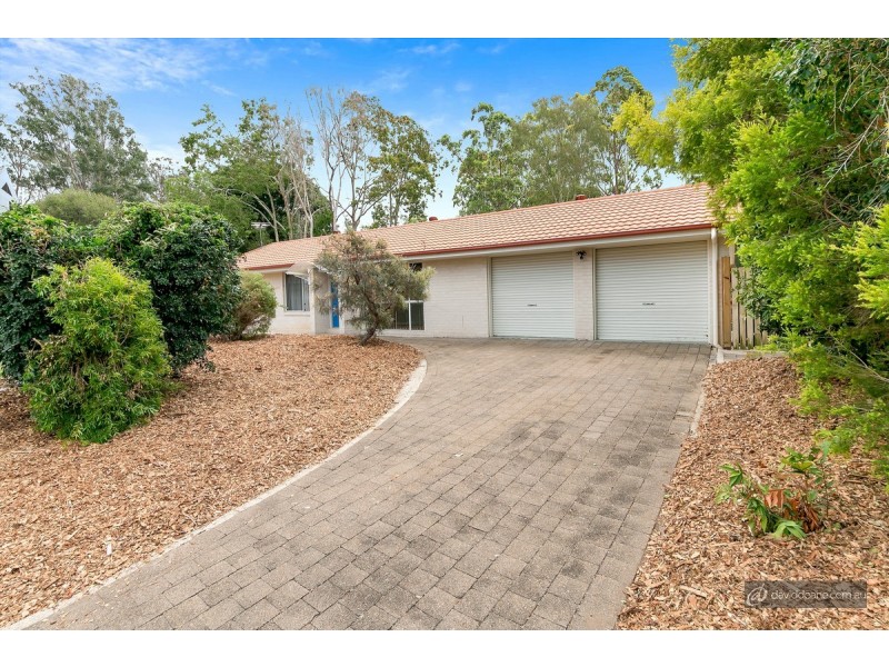 6 Cambral Court, Petrie QLD 4502