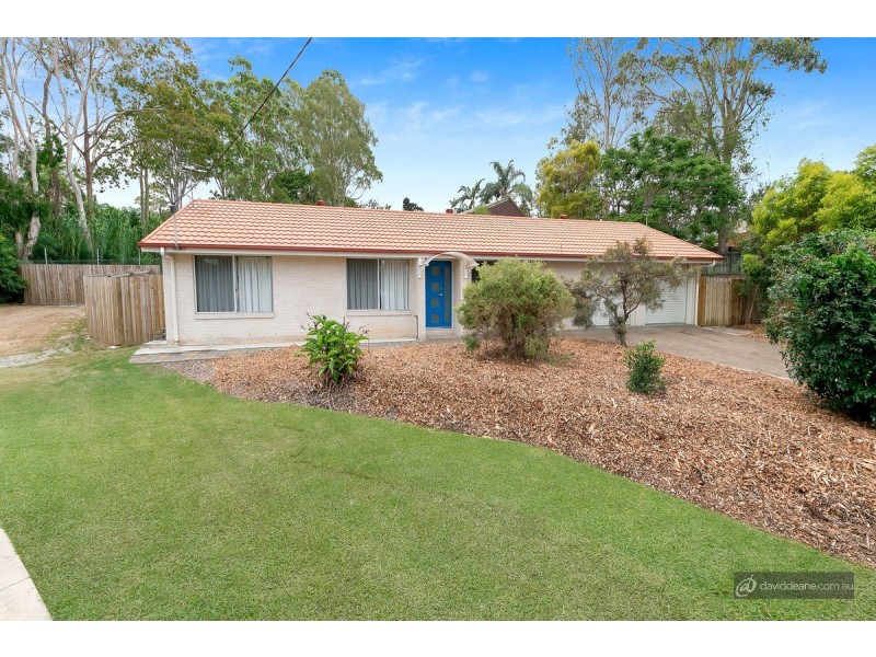 6 Cambral Court, Petrie QLD 4502